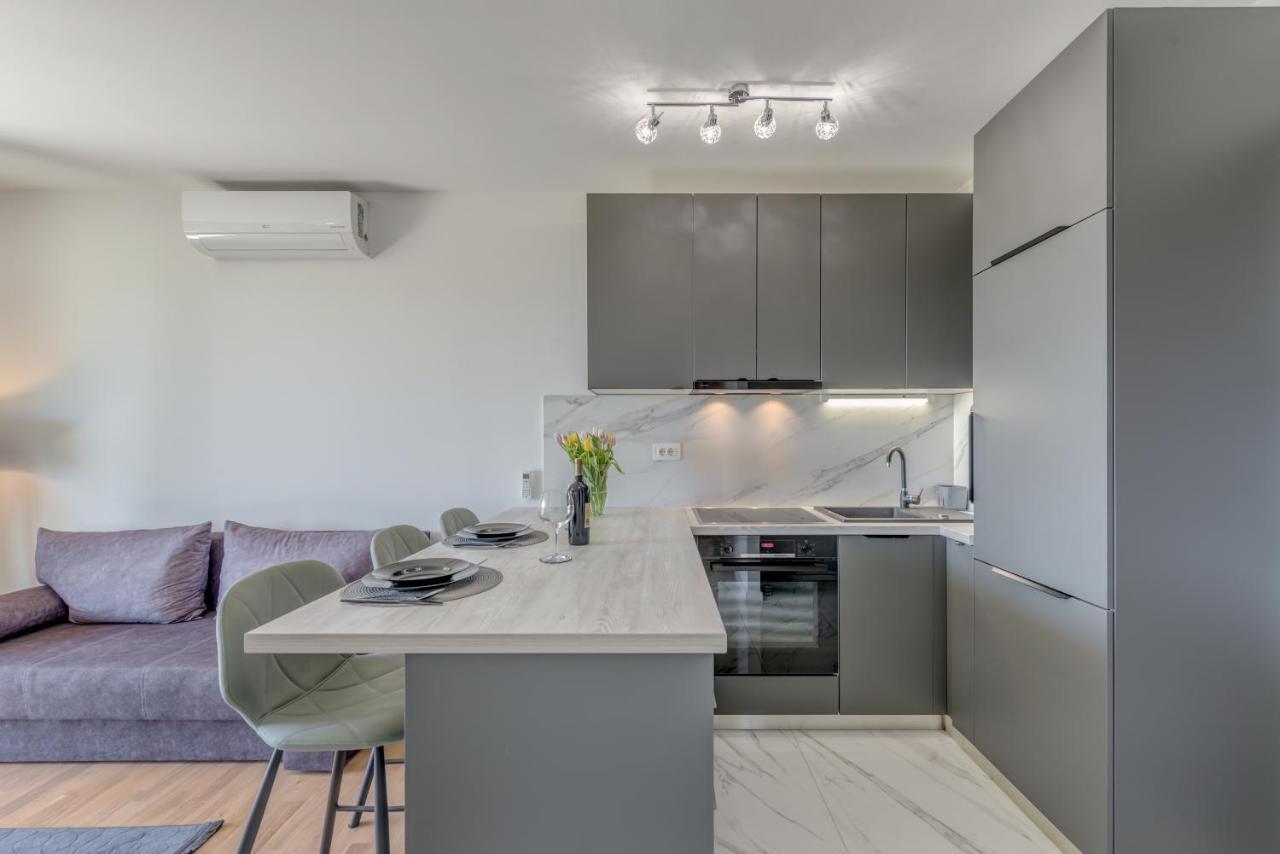 Searenity Apartment Split Ngoại thất bức ảnh